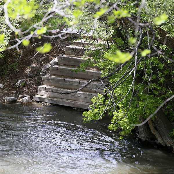 Portneuf Rapids Tube Rental in Lava Hot Springs